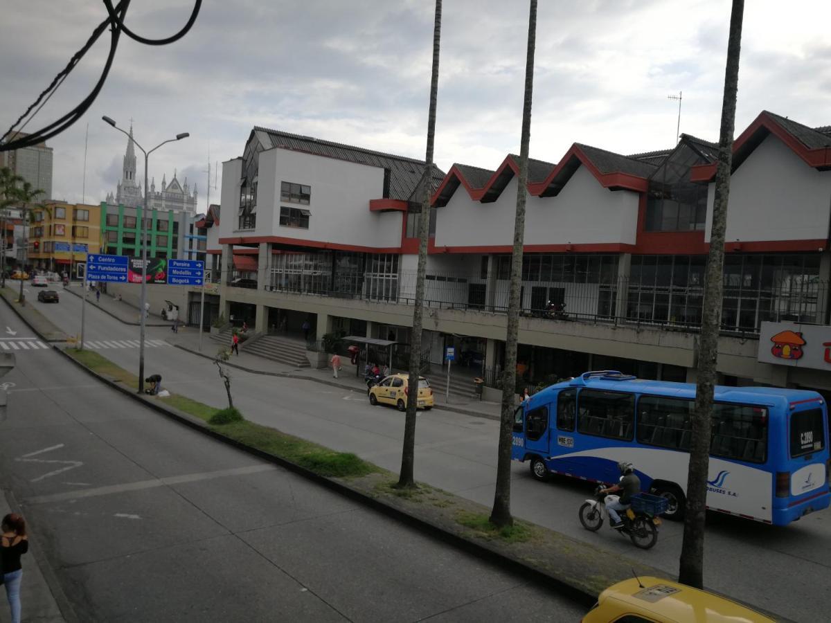 Alcala Plaza #2 Alojamiento- Residencial-Muy Central 마니살레스 외부 사진